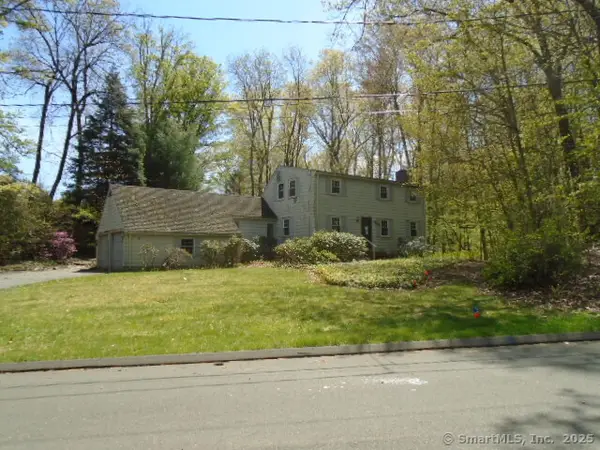 49 Northwoods Road, Farmington, CT 06032