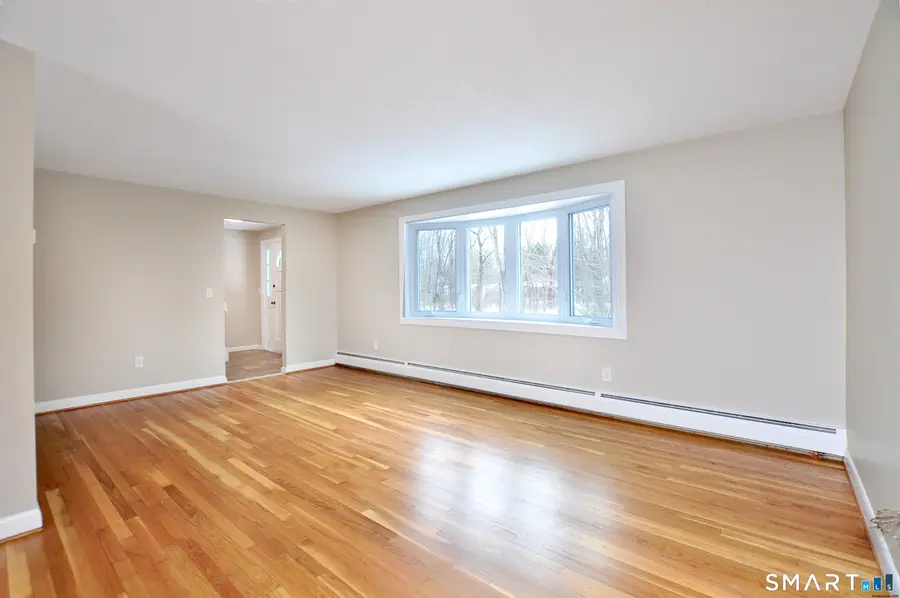 76 Lincoln Way, Windsor, CT 06095 - #2