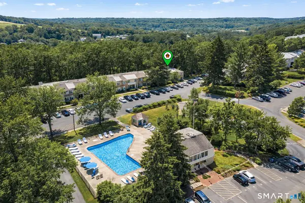 127 Woodland Drive #127, Cromwell, CT 06416