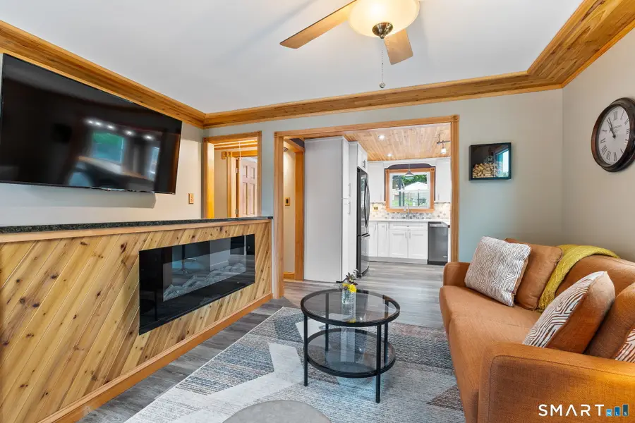 Address Withheld By Seller, Enfield, CT 06082 - Image #3