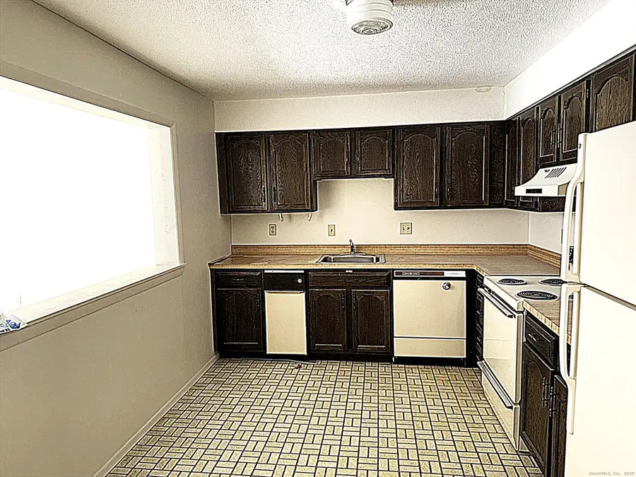 1460 Elm Street #124, Stratford, CT 06615 - Image #3