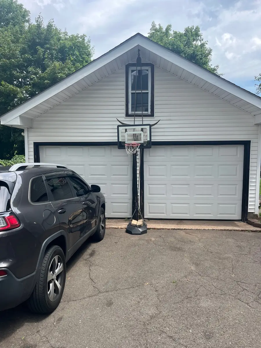 43 North Pearl Street, Meriden, CT 06450 - Image #2