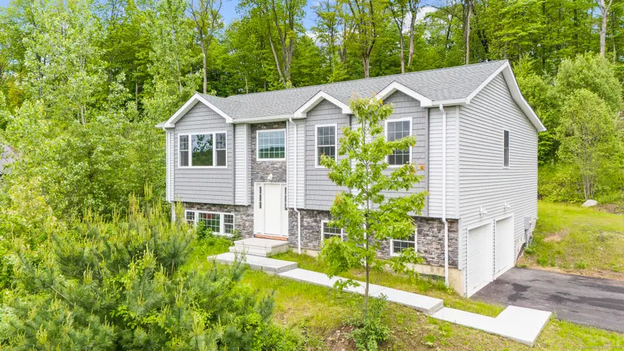 141 Joshua Town Road, Waterbury, CT 06708 - Image #2