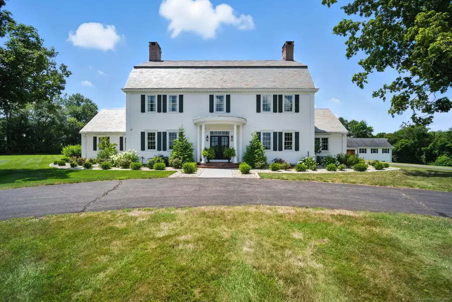 879 Russell Avenue, Suffield, CT 06078 - Image #2