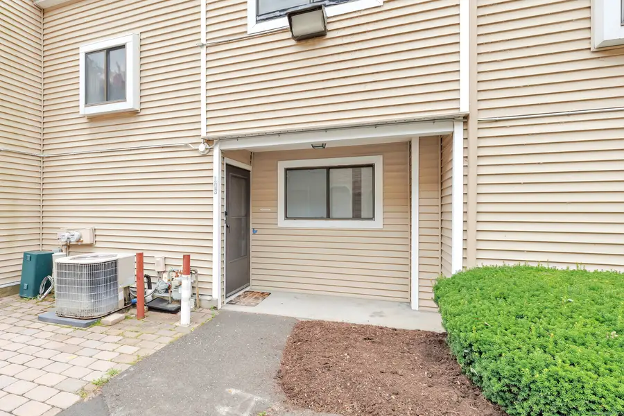233 Derby Avenue #103, Derby, CT 06418 - Image #2