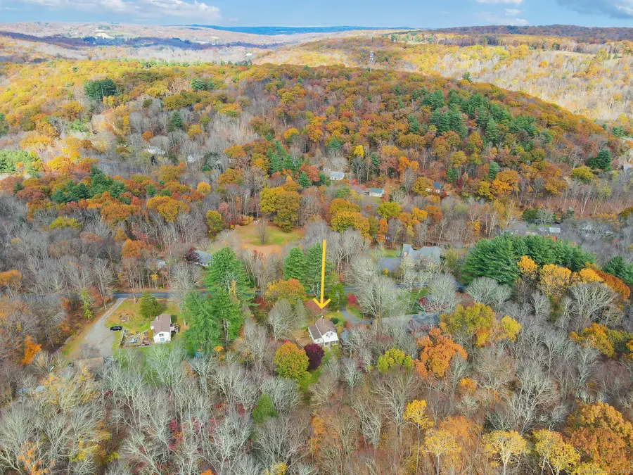 43 Hoop Pole Hill Road, Woodbury, CT 06798 - Image #3