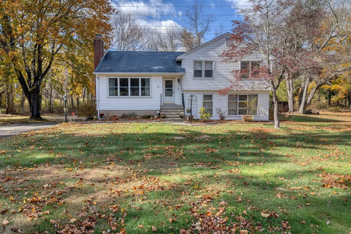 6 Brookside Drive, Woodbridge, CT 06525 - Image #1