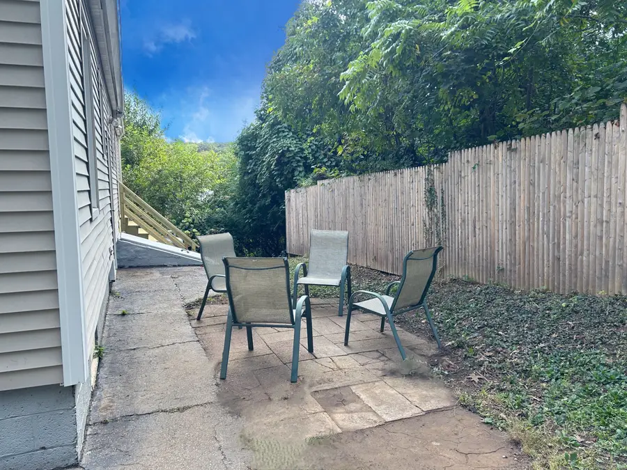 3 Willow Street, Seymour, CT 06483 - #2