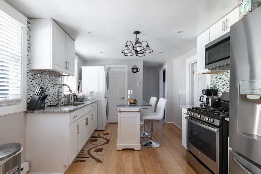 137 Greenmount Terrace, Waterbury, CT 06708 - Image #2