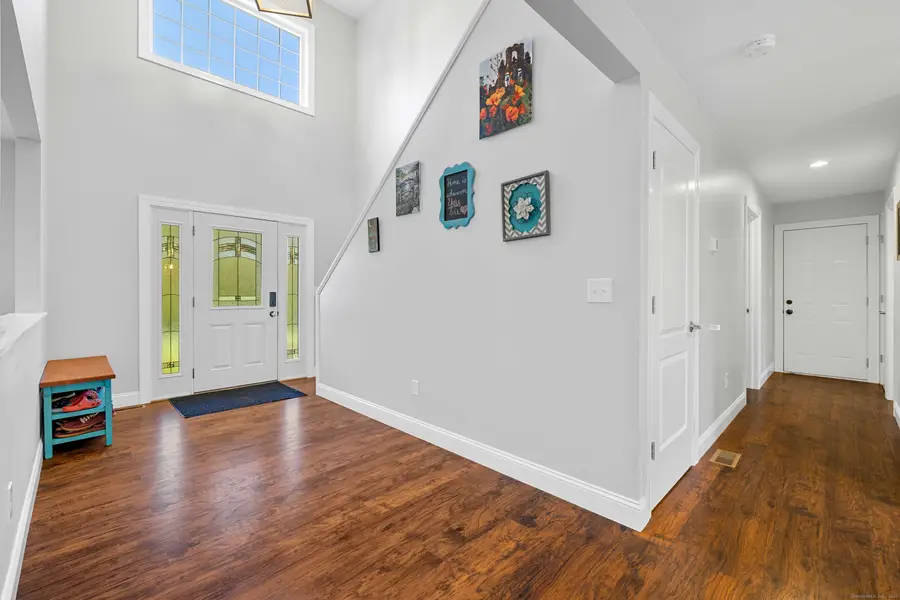 6 Stanton Lane, Preston, CT 06365 - Image #2