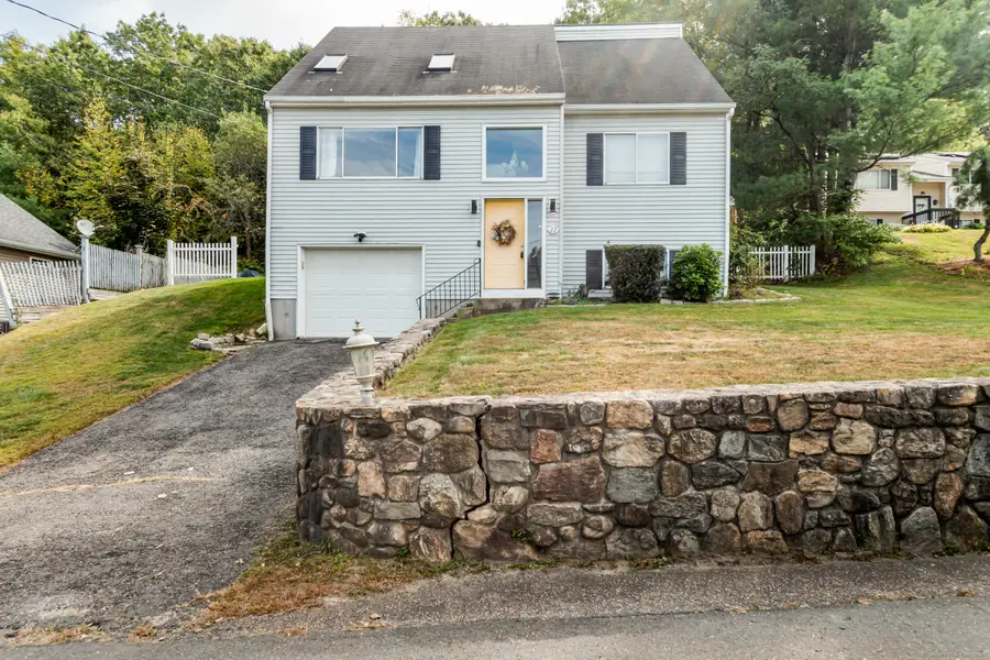 22 Irene Avenue, Waterbury, CT 06705 - Image #2
