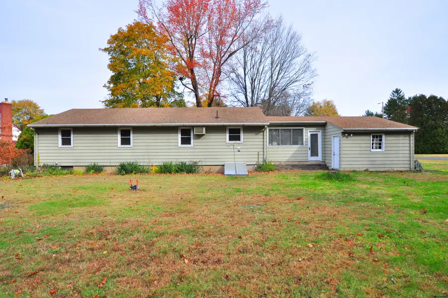 55 Foster Lane, Windsor, CT 06095 - Image #3