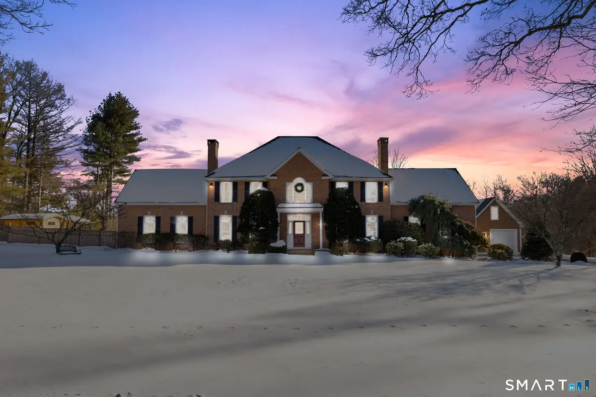 16 Robin Hood Lane, Easton, CT 06612 - #1