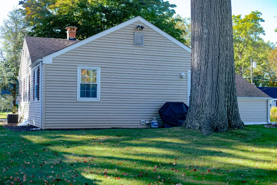 17 Oakwood Manor, Cromwell, CT 06416 - Image #3