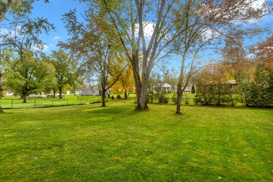 29 Chester Drive, Windsor Locks, CT 06096 - Image #3