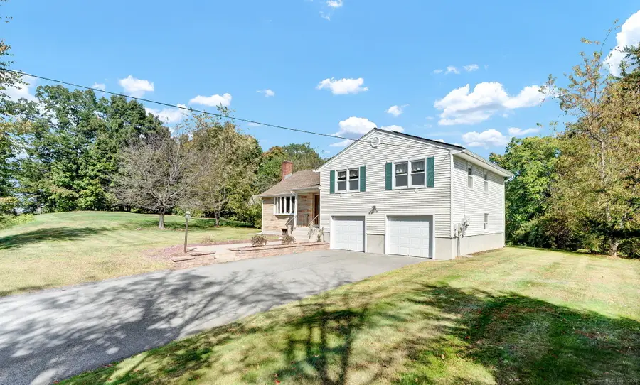 370 Hayes Road, Rocky Hill, CT 06067 - Image #2