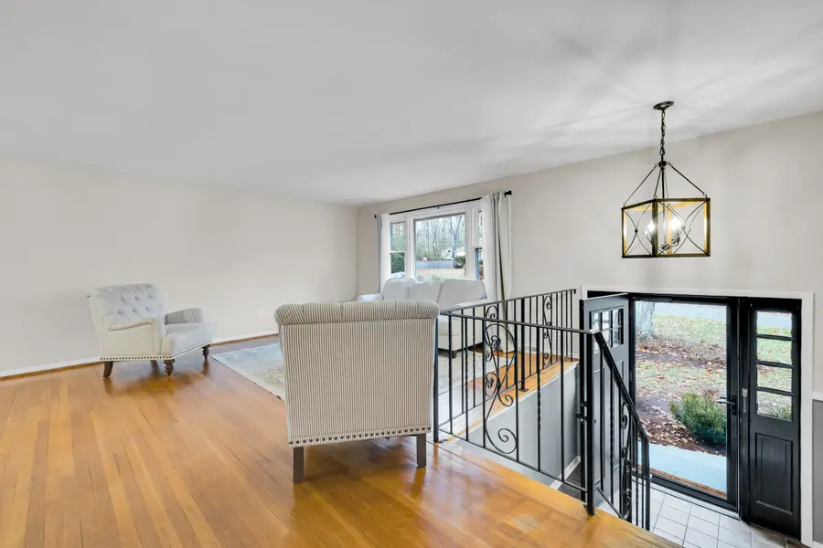3 Minister Brook Drive, Weatogue, CT 06089 - Image #2