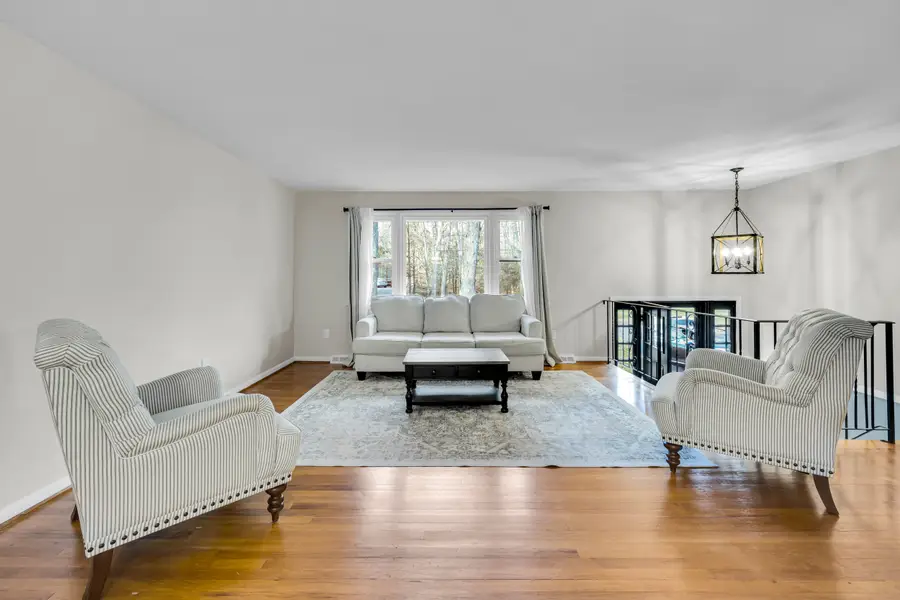 3 Minister Brook Drive, Weatogue, CT 06089 - Image #3