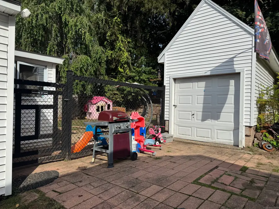 4 Hillside Court, Middletown, CT 06457 - Image #2