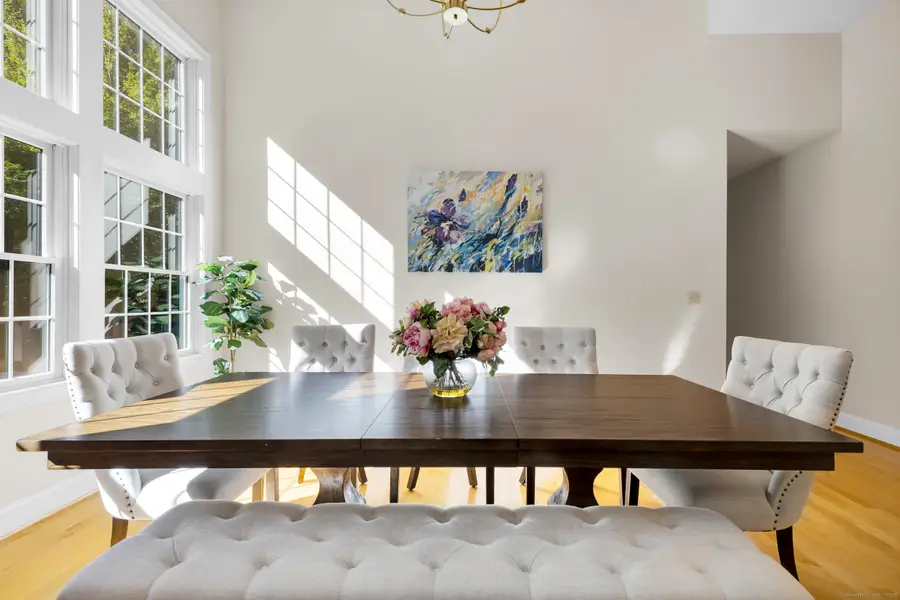 368 Forest Lane, Glastonbury, CT 06033 - Image #3