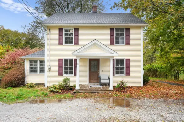 38 Pembroke Road, Danbury, CT 06811