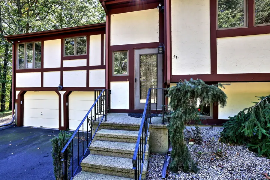 690 Forest Road #511, West Haven, CT 06516 - Image #2