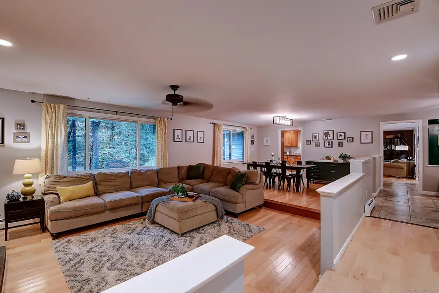 34 Heritage Drive, Glastonbury, CT 06033 - Image #2