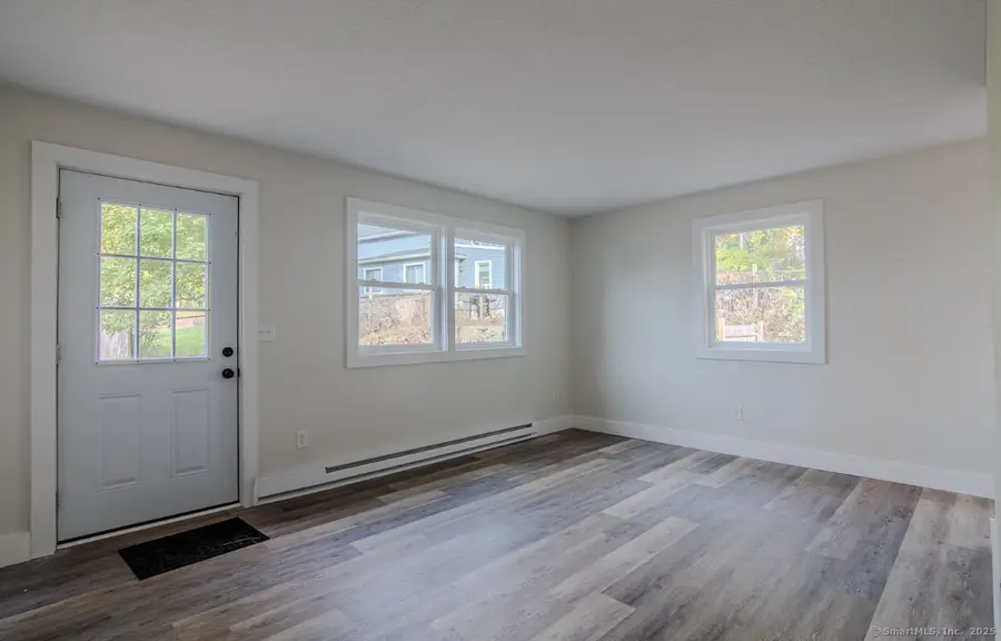 37 Walnut Street, Putnam, CT 06260 - Image #3