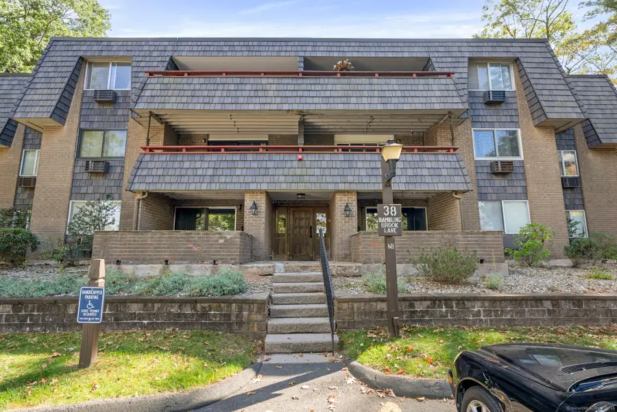 38 Rambling Brook Lane #A2, Glastonbury, CT 06033 - Image #2