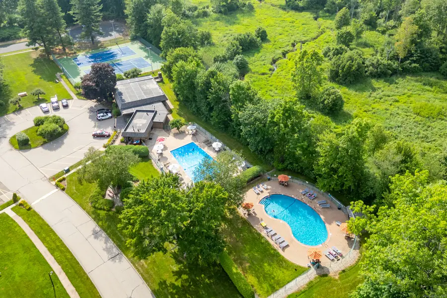 38 Rambling Brook Lane #A2, Glastonbury, CT 06033 - Image #3