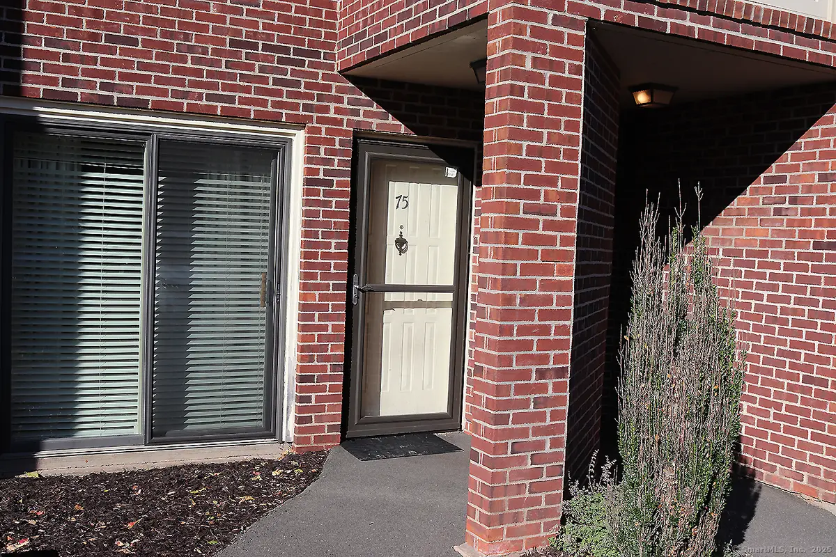 279 Redstone Hill Road #APT 75, Bristol, CT 06010 - Image #1