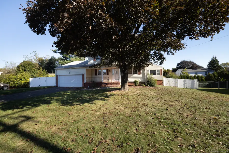 215 Morgan Lane, West Haven, CT 06516 - Image #3