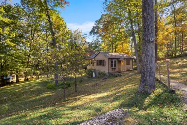 35 Candle Hill Road, New Fairfield, CT 06812