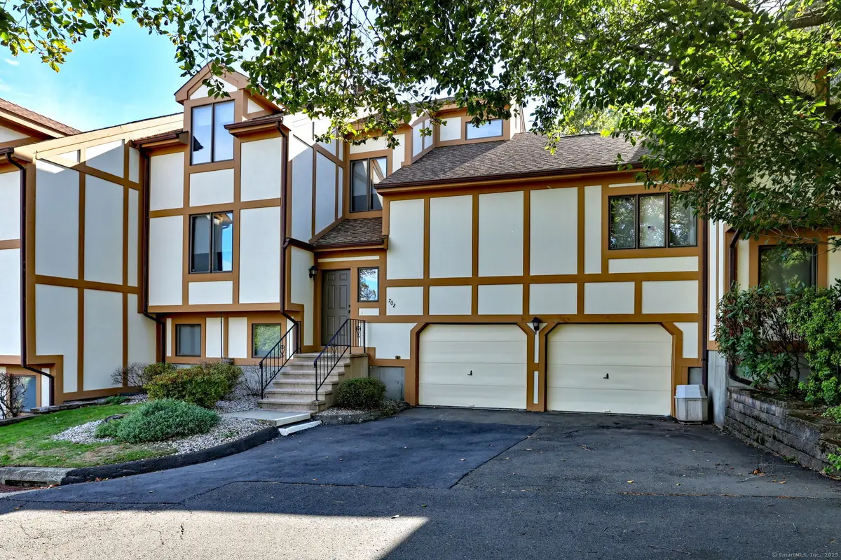 690 Forest Road #702, West Haven, CT 06516 - Image #1