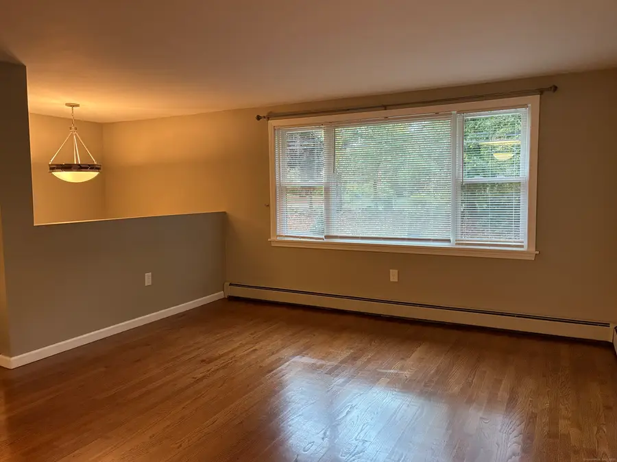 5 Schoolhouse Road, Preston, CT 06365 - Image #3