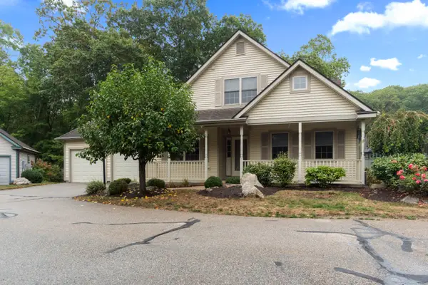 5 Crabapple Lane #5, East Lyme, CT 06357