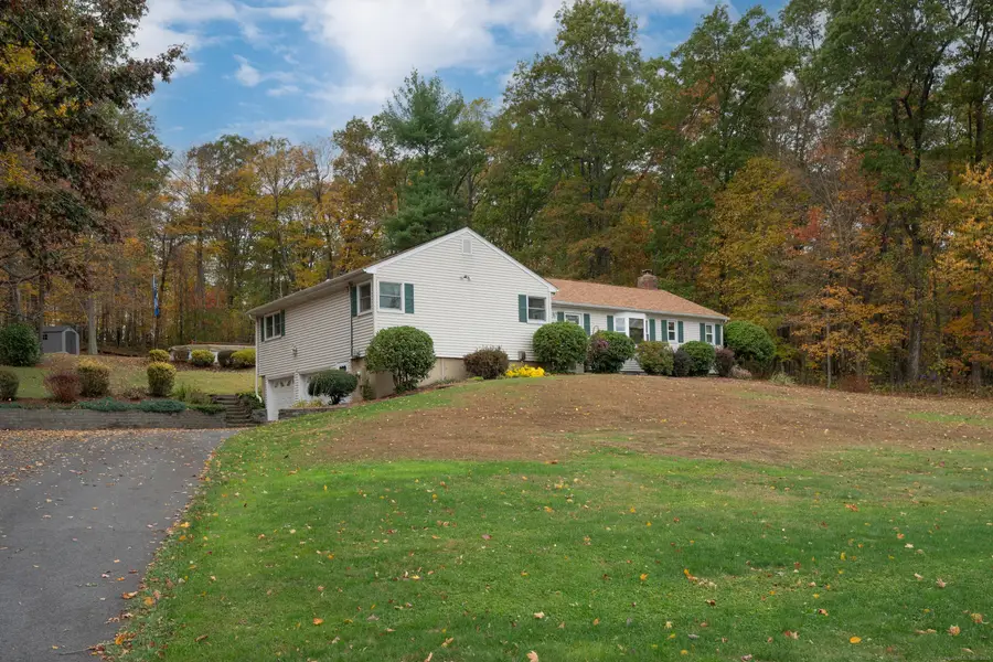 1 Joe-ls Drive, New Fairfield, CT 06812 - Image #2