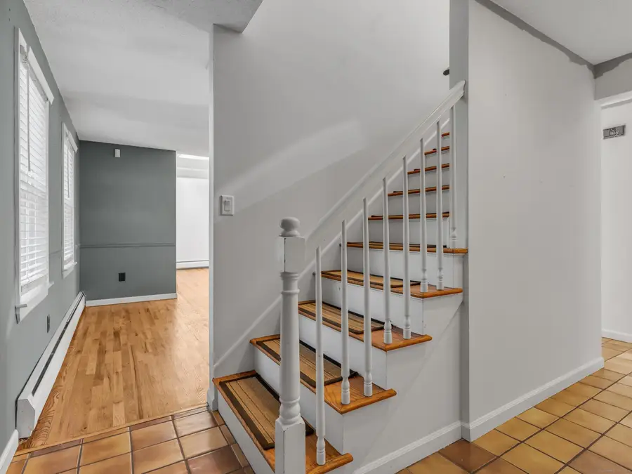 84 Oxbow Lane, Northford, CT 06472 - Image #3