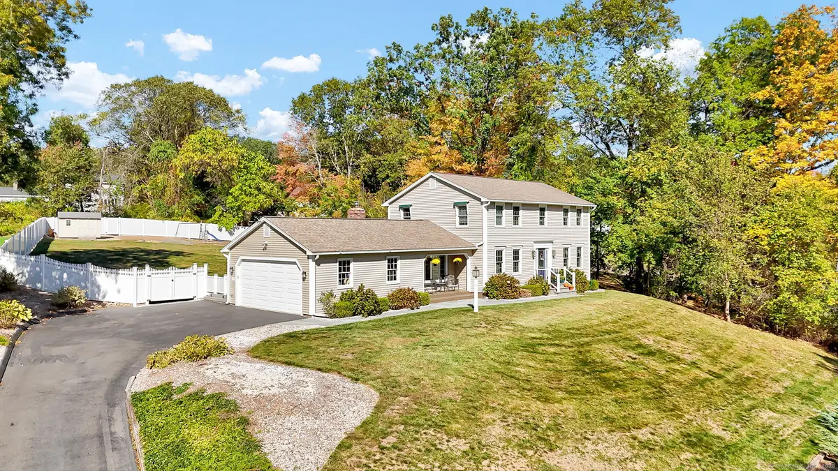 18 Oakdale Circle, Wallingford, CT 06492 - Image #1