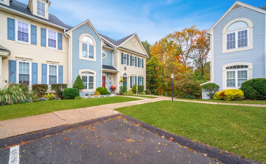 206 Cambridge Commons #206, Middletown, CT 06457 - Image #2