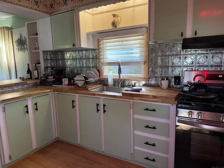 10 Whitewood Road, Killingworth, CT 06419 - Image #3