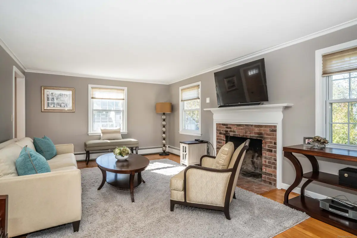 33 April Drive, Glastonbury, CT 06033 - Image #1