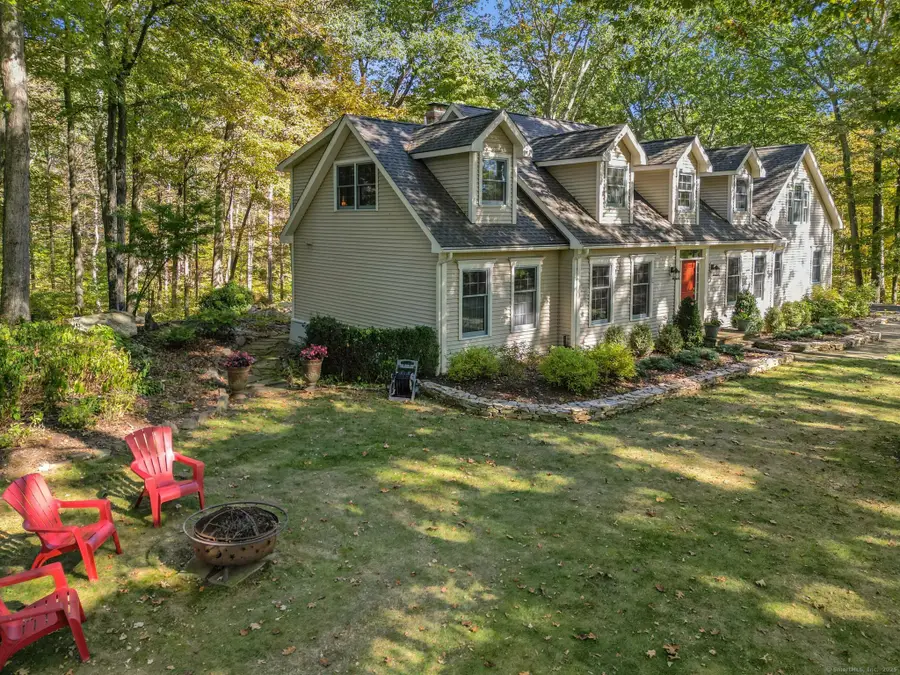 525 Holly Hill Lane, Southbury, CT 06488 - Image #3