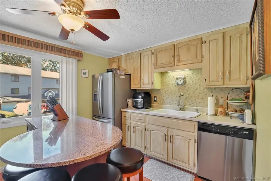 882 North Colony Road #APT 28, Meriden, CT 06450 - Image #3