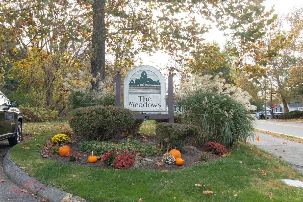 7 West Meadow Lane #5, Middletown, CT 06457 - Image #1
