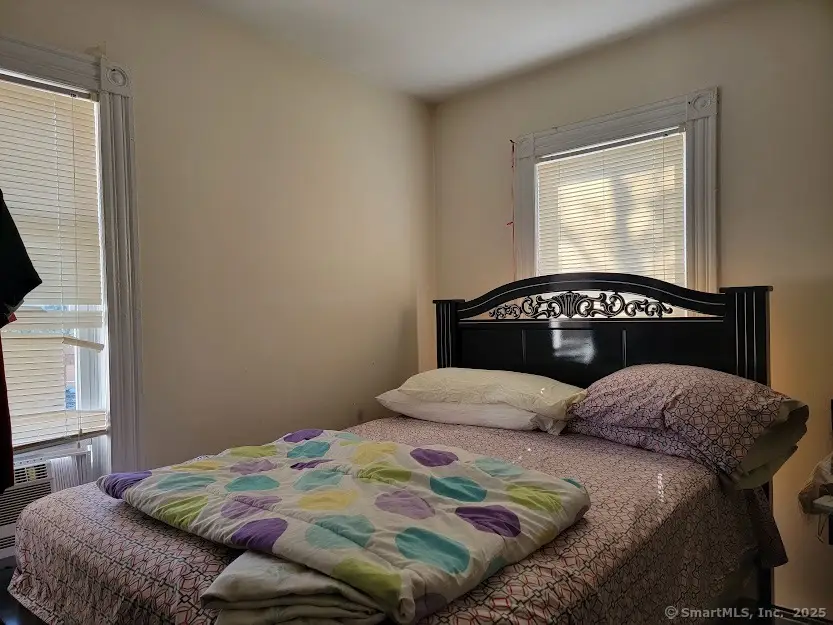 40 5th Street, Bridgeport, CT 06607 - Image #3