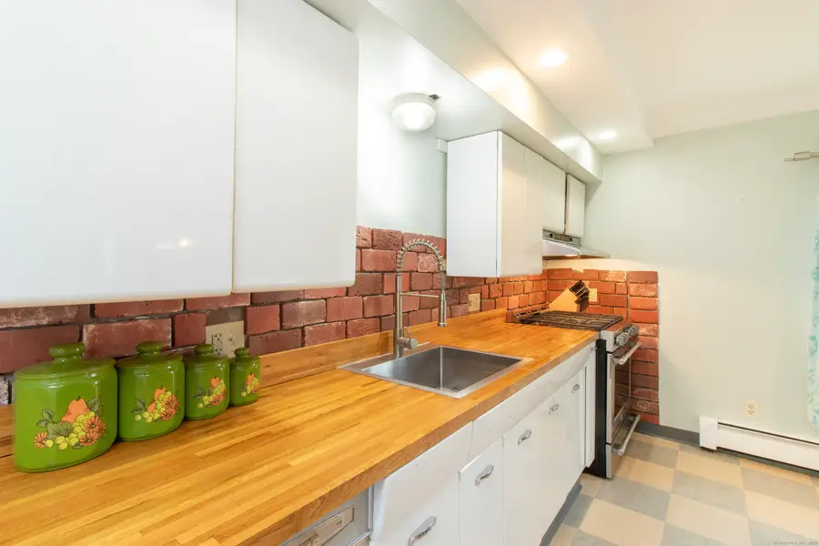 100 South End Road, New Haven, CT 06512 - Image #2