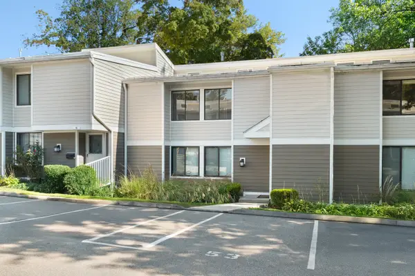 9 Cook Close #9, Ridgefield, CT 06877