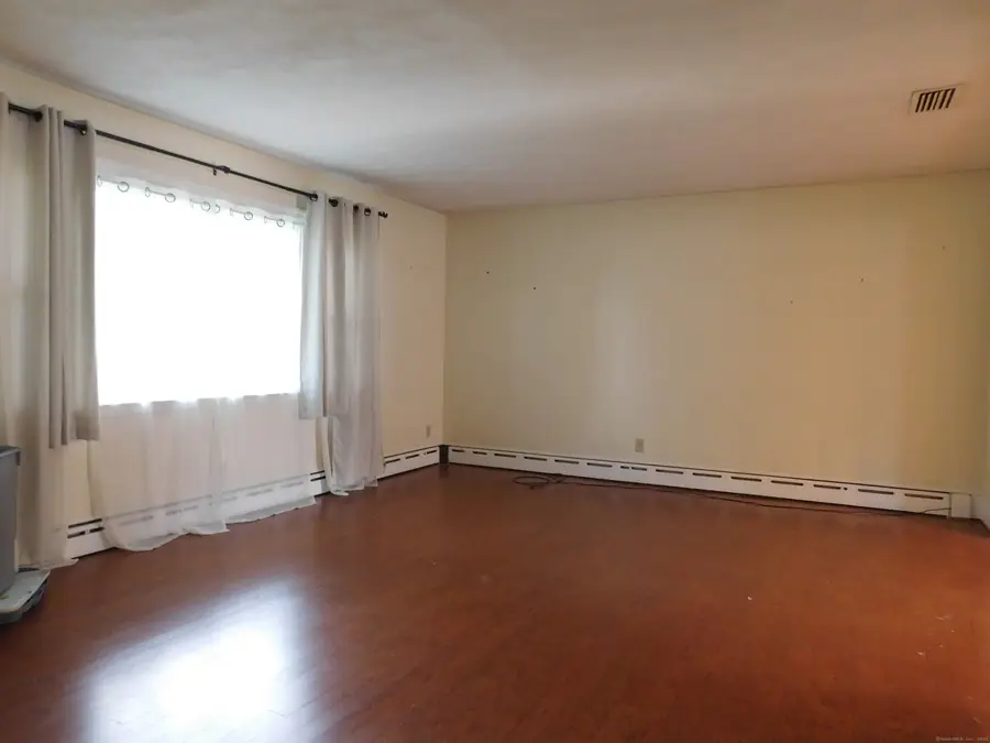 76 Elmwood Heights, Colchester, CT 06415 - Image #3