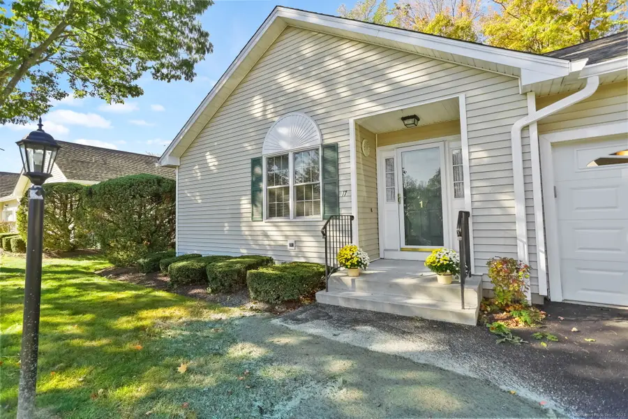 17 Rainbow Drive, Trumbull, CT 06611 - Image #3